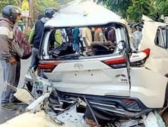 Acidente mata seis estudantes e deixa um gravemente ferido na Índia