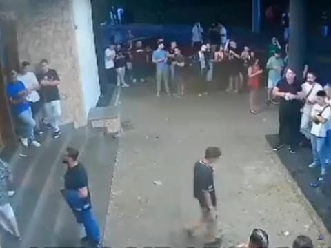 Homem quebra janela de vidro e passa por cirurgia de emergência após grave ferimento no braço