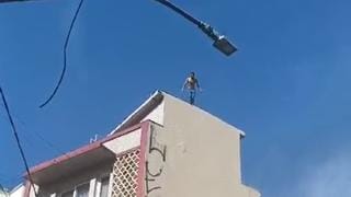 Homem morre após pular de um prédio em Porto Alegre