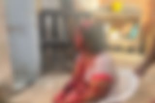 Mulher é atacada dentro de casa por cachorro da família e internada com ferimentos graves