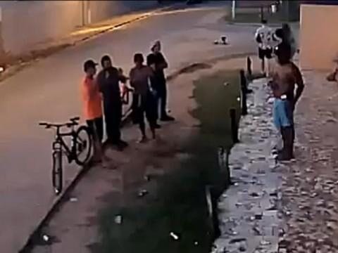 Mulher é atropelada pelo ex-namorado em Bonito