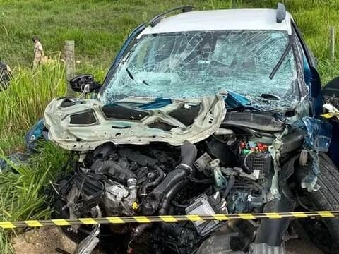 Tragédia em Cachoeiro de Itapemirim: casal morre e criança fica ferida em acidente com três veículos