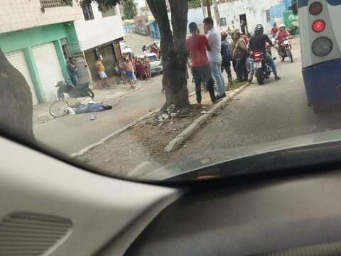 Homem morre atropelado por caminhão em Vitória de Santo Antão, PE