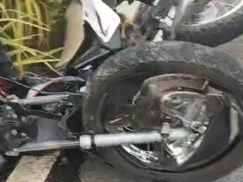 Jovem morre e outro fica ferido após colisão entre moto e carro na CE-060, em Caririaçu, Ceará