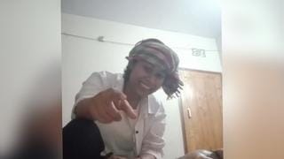 Jovem mata pai a facadas após anos de abusos e grava vídeo revelando crimes