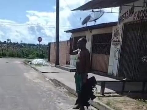 Homem é flagrado vendendo urubus como galinhas em São Miguel do Guamá, no Pará