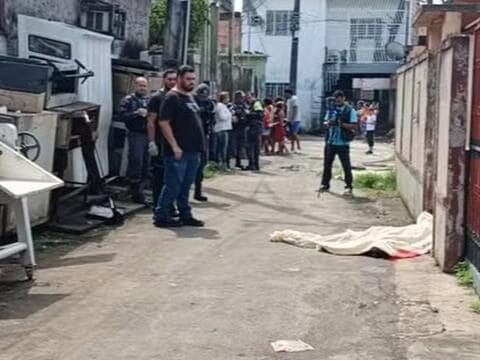 Adolescente esfaqueia e mata o próprio irmão após briga familiar em Manaus