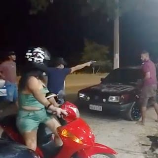 Caminhoneiro é baleado durante confusão em bar de Várzea da Palma