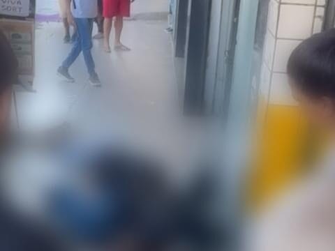 Dois homens são mortos em frente a padaria em Meriti; outro corpo é encontrado em rua próxima