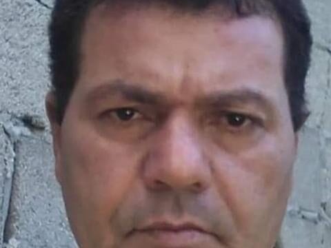 Motociclista morre decapitado após colisão contra poste em Águas Belas