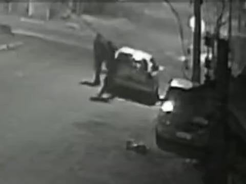 Homem é morto a tiros após sair de carro com atirador em Canoas, no Rio Grande do Sul