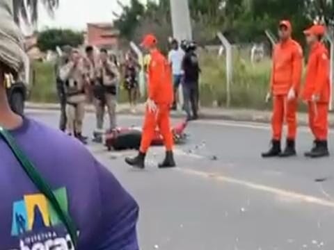 Motociclista morre após ter a cabeça esmagada por ônibus em Itaberaba (BA)