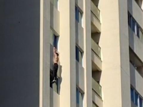 Jovem morre ao cair de prédio no Centro de Curitiba após discussão com a namorada