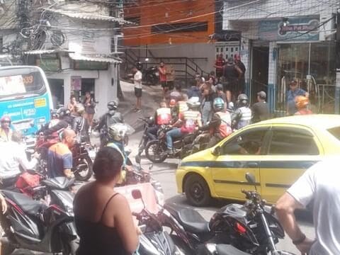 Homem é morto a tiros em academia na Rocinha, Zona Sul do Rio