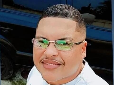 Miliciano tem a cabeça destruída a tiros de fuzil em Sepetiba