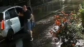 Troca de tiros entre policiais termina com um morto na Vila Valqueire, no Rio de Janeiro