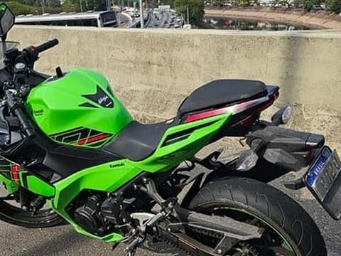 Policial militar de folga reage a assalto e mata dois criminosos na Marginal Tietê