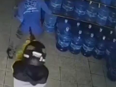 Crime em Pedra Branca: jovem é assassinado enquanto trabalhava em distribuidora de água