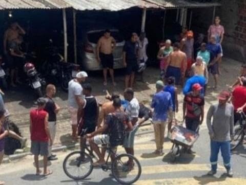 Ex presidiário é executado a tiros enquanto fazia manutenção na moto em Nova Descoberta