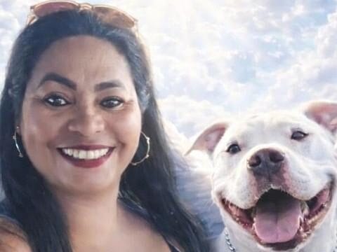 Mulher morre após ser atacada pelo próprio pitbull ao dar banho em Bacabal (MA)