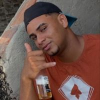 Homem é executado com vários tiros dentro de oficina no bairro Queimadinha, em Feira de Santana