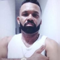 Homem mata irmã e fere pais e criança com machado em Alagoinhas, na BA